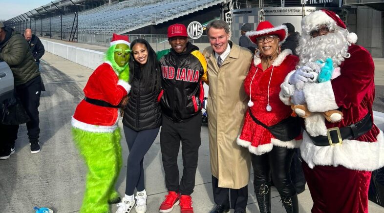 Amp Harris, Reggie Wayne and Friends Host Toy Giveaway to Brighten Christmas for Children