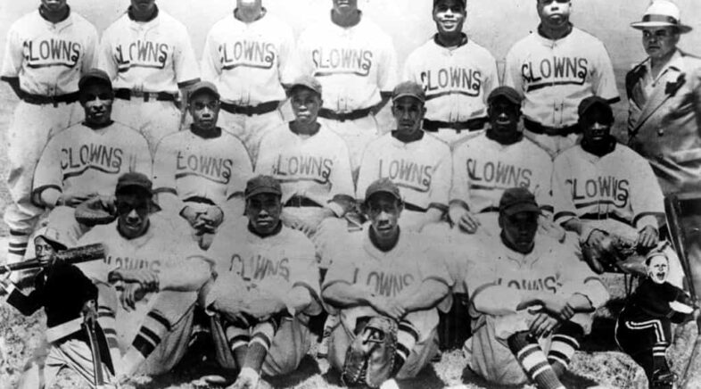 Legends Return to the Diamond: The Indianapolis Clowns Make Their Comeback with the Savannah Bananas
